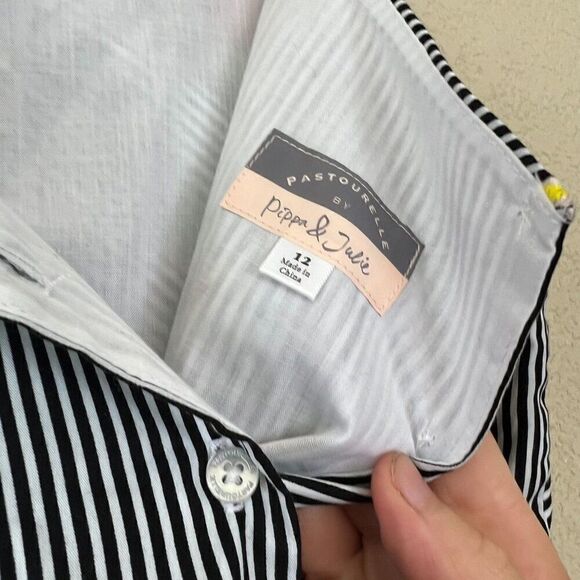 Pastourelle by Pippa and Julie Embroidered Flower Stripe Dress Size 12 - Picture 6 of 6